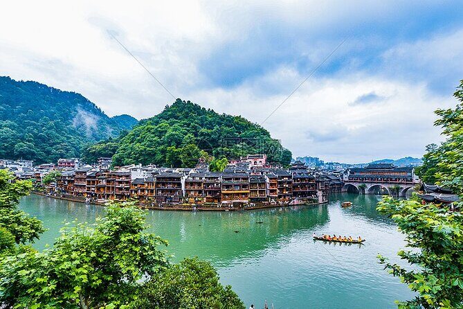 5 Day Combo Package of Zhangjiajie with Fenghuang - Authentic Insights from Reviews