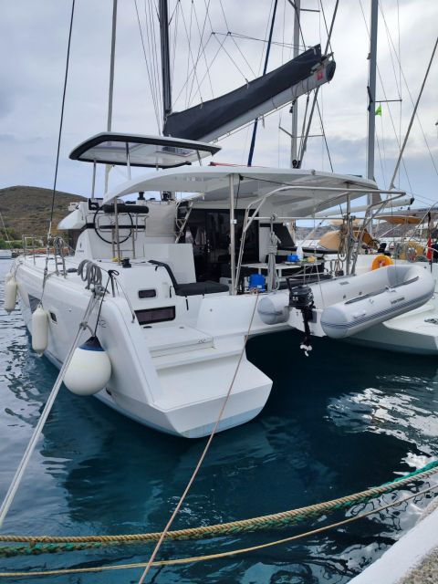 5-Day Crewed Charter the Discovery - Lagoon 42 Catamaran - Charter Details