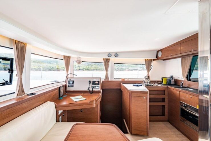 5-Day Crewed Charter the Discovery - Lagoon 42 Catamaran - Reservation & Payment