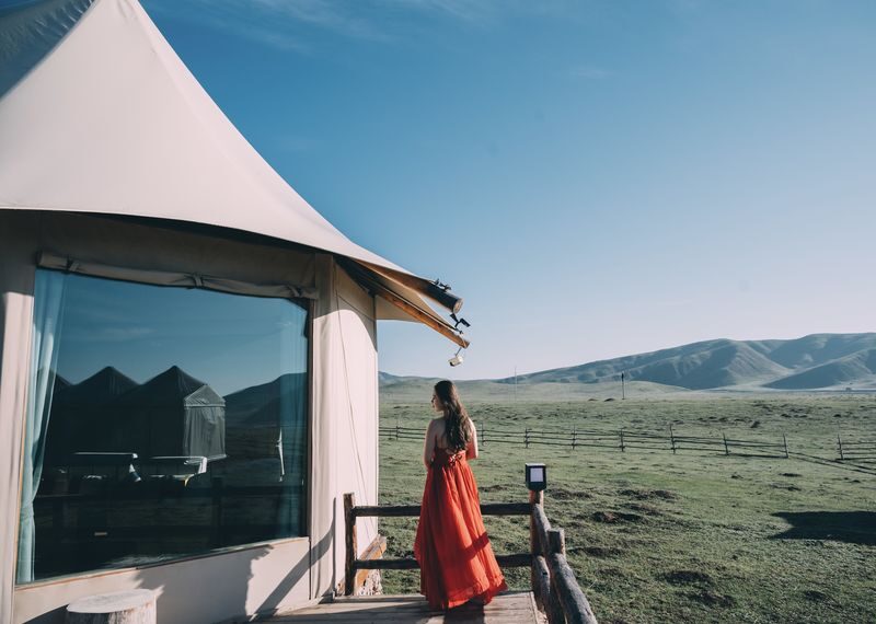 5-Day Gansu Gannan Grassland Vacation Tour (Amigonghong Camp + Ganjia Secret Realm Camp + Zhagana Light Trekking + Grassland Horse Riding Experience + Sang Offering Prayer) - What to know before you go