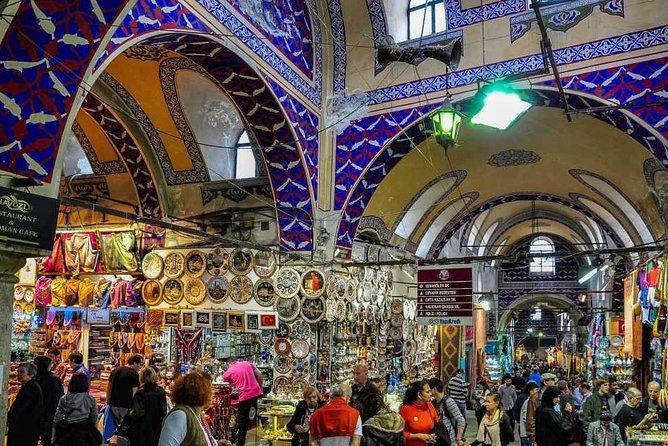 5-Day Istanbul and Cappadocia Tour With a Hot Air Balloon Flight - Cappadocia: Discovering Unique Landscapes