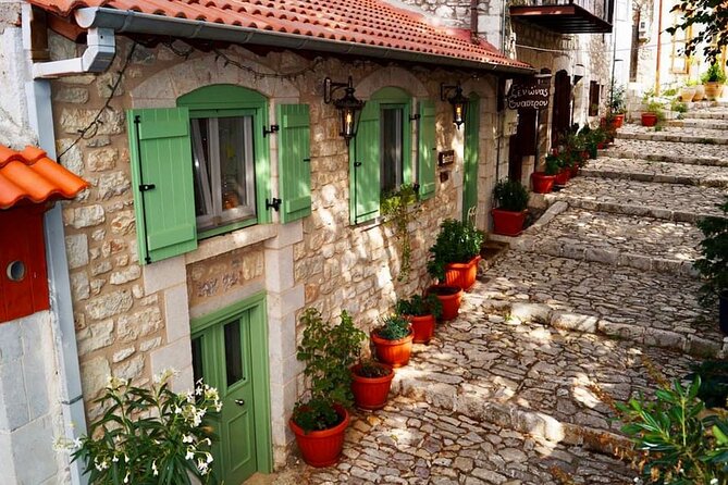 5 Day Majestic Peloponnese Private Tour From Athens With 4* Hotel Included - Pickup and Meeting Details