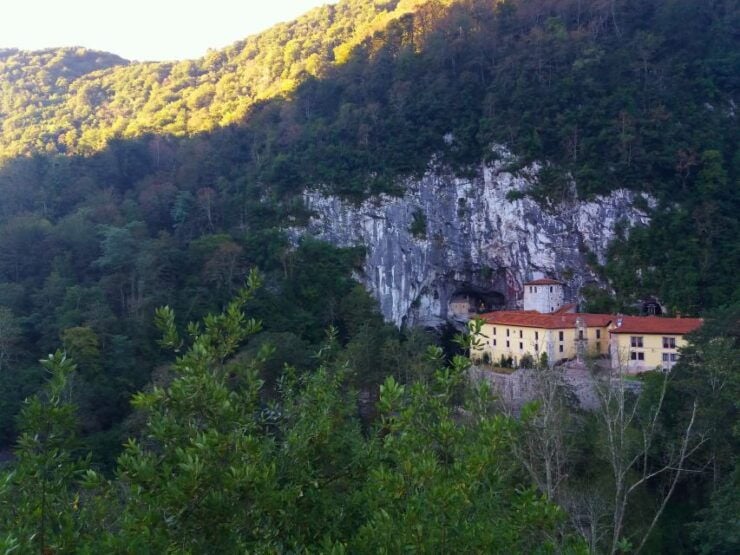 5-day Private Tour Northern Spain (from Bilbao or Santiago) - Tour Highlights and Itinerary