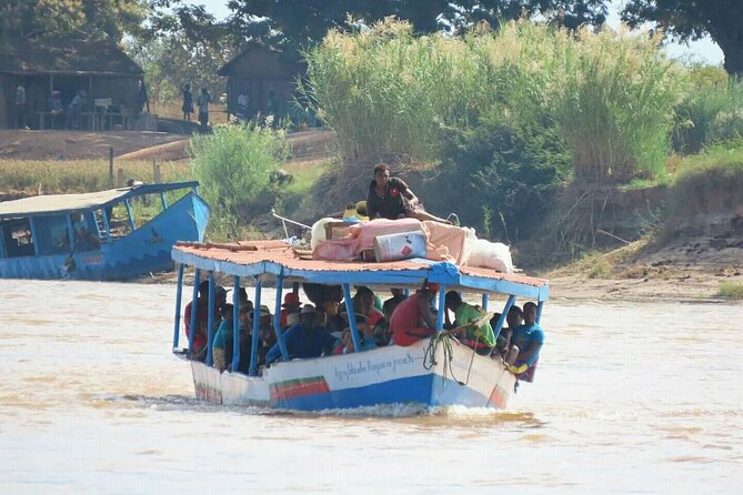 5-Day River Cruise & Baobab Avenue From Tana - Meals and Dining Options