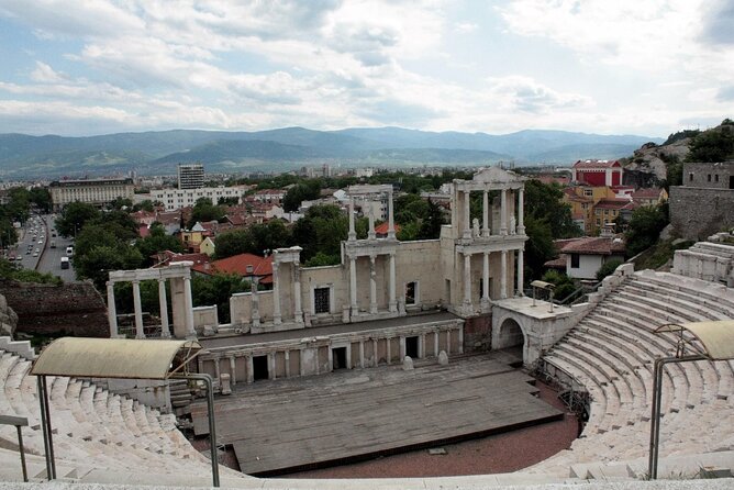 5-Day Self-Drive Bulgaria Sightseeing Tour From Sofia by E-Car - E-Car Features