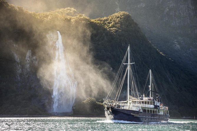 5 Day South Island Circut: Trains, Glaciers and Milford Sound From Christchurch - Tour Details and Itinerary