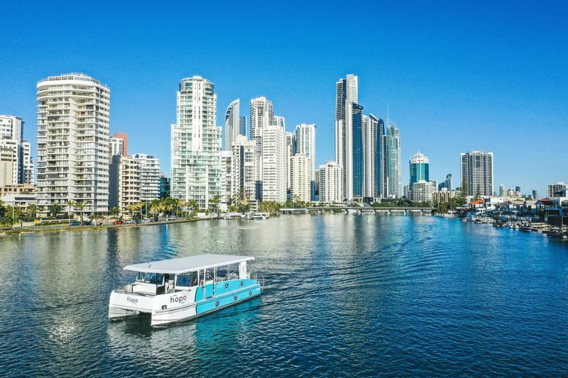 5-Day Theme Parks Pass & Sea World Cruise Combo Ticket - A five-day window for three very different parks