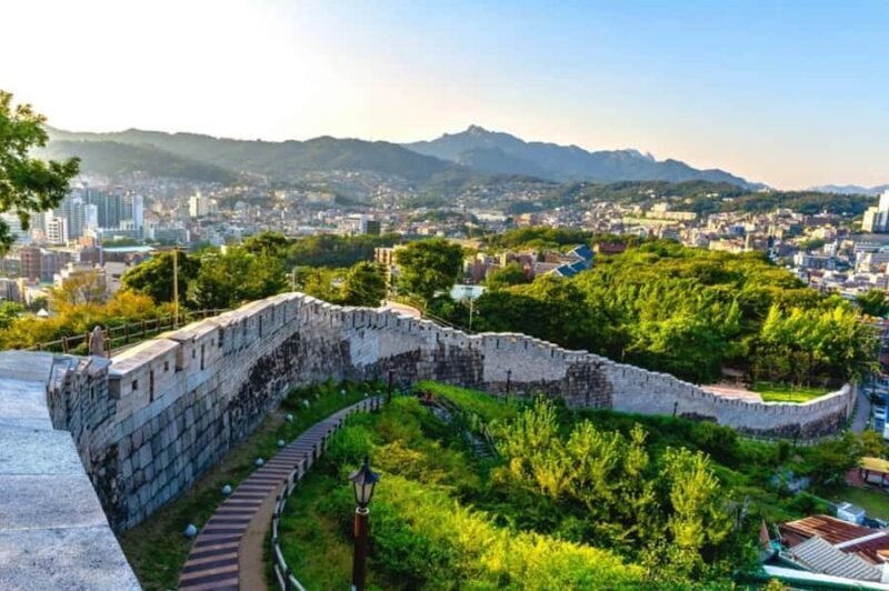 5-Day Trip Seoul and Vicinity Mountain Hiking Challenges - Discover Seoul’s Hidden Trails and Historic Fortresses: A 5-Day Mountain Hiking Adventure