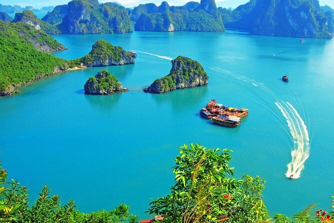 5-day World Heritage Sites North Vietnam:Hanoi -Ninh Binh-Halong - Dining Experiences