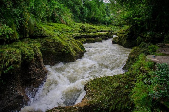 5 Days Adventurous Chitwan and Pleasing Pokhara Tour From Kathmandu - Sarangkot Sunrise and Pokhara Sightseeing