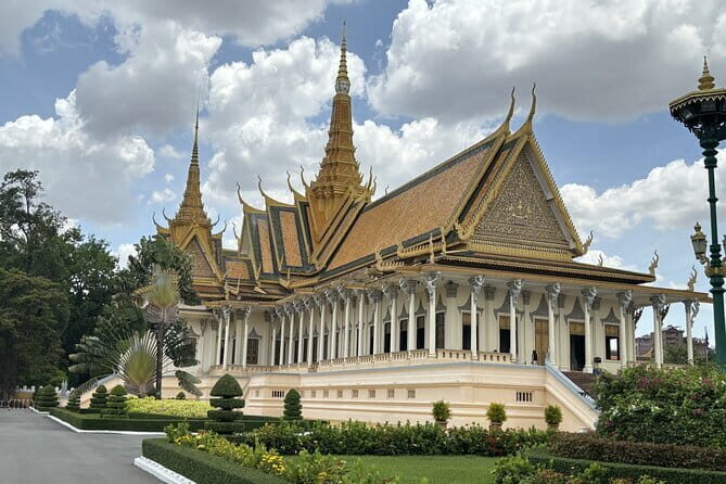 5 Days Cambodia Group Tour to Siem Reap & Phnom Penh - Exploring the Ancient Wonders of Siem Reap