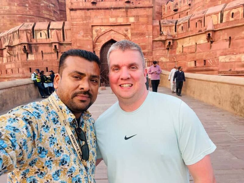 5 Days Delhi-Agra-Jaipur Tour with accommodation in 5*hotel - Day 1: Old Delhi – History and Flavors