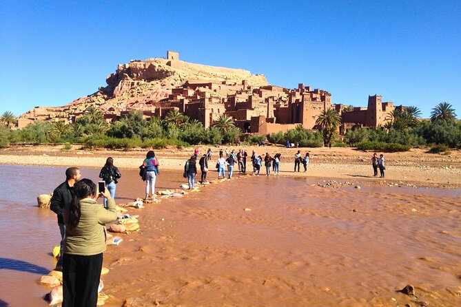 5 Days Desert Tour With Overnight Stay From Marrakech - Pickup and Logistics Information