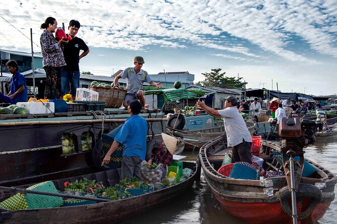 5 Days In Ho Chi Minh City With Cu Chi Tunnels And Mekong Delta - Cultural Experiences and Local Cuisine