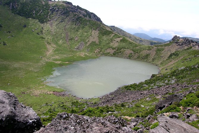 [5-Days Jeju] Private Customized Hiking(Hallasan & Olle Course) With Mountaineer - Explore the Beautiful Trails of Hallasan