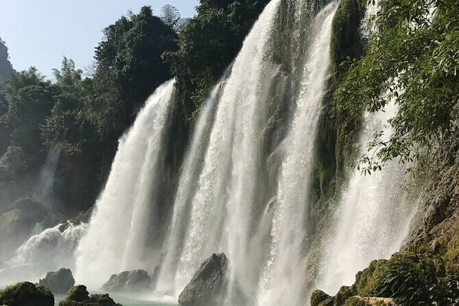 5 days Northwest adventures with Bac Ha Sunday Market - Day 5: Bac Ha Market and Returning to Hanoi