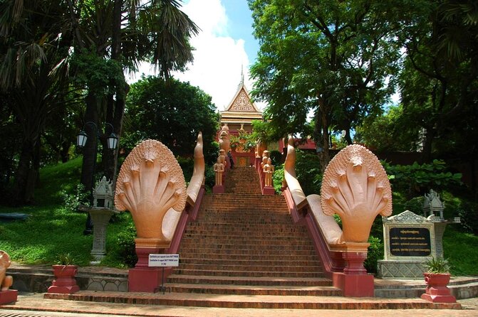 5 Days Private Guide Tour Phnom Penh to Siem Reap Included Domestic Flight - Good To Know