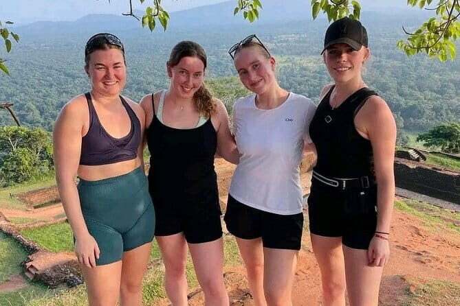 5 Days Private Guided luxury Tour in Sri Lanka - FAQ