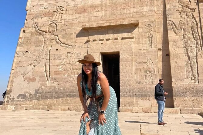 5 Days Tour in Egypt With Pick up - Day 1: Arrival and Pyramids