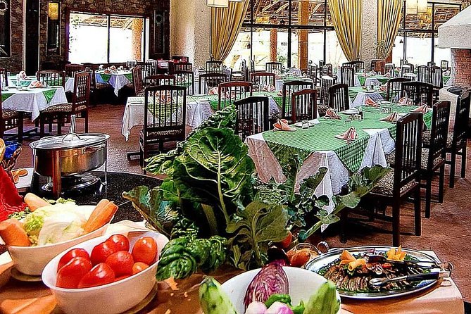 5 Days Wildlife Adventure - Dining Options