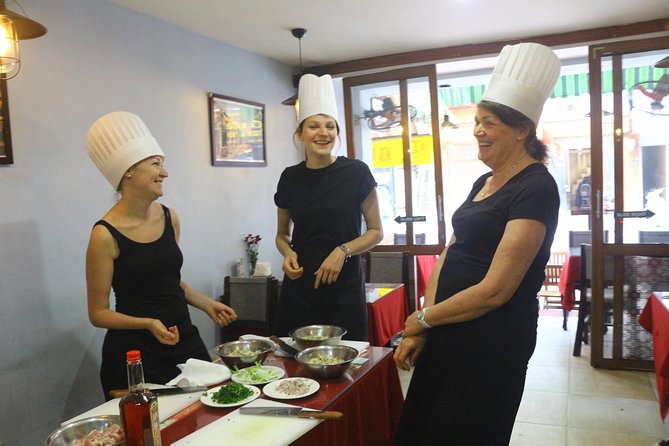 5 Dishes Class Cooking Class & Local Market Tour - Savoring the Delicious Creations