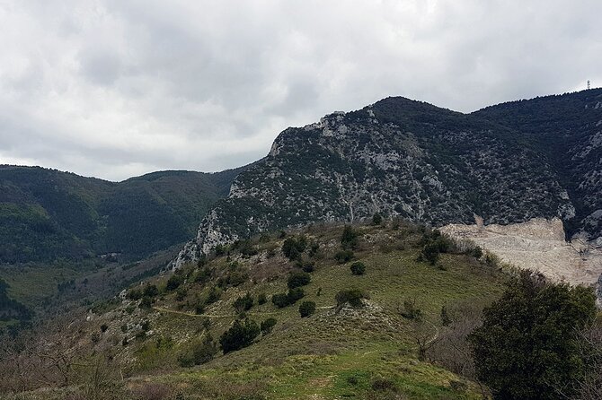 5 Hour Fully Escorted Hiking Activity in Castelletta - Pricing and Booking