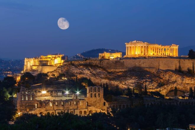5-Hour Night Tour in Athens - Food and Dining Options