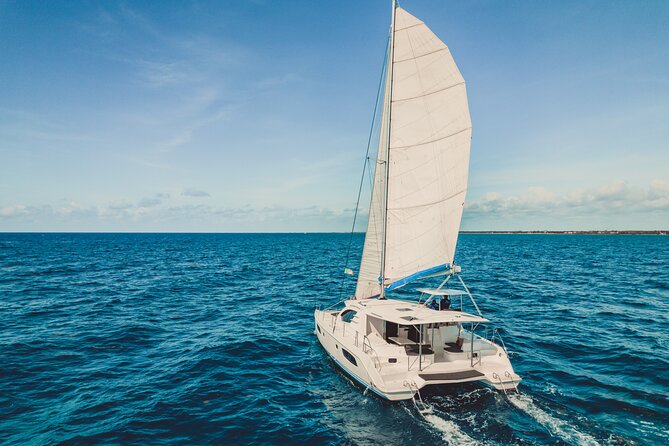 5-Hour Private 44 Leopard Luxury Catamaran 2-Stop Tour W/Food,Open Bar&Snorkel - Inclusions