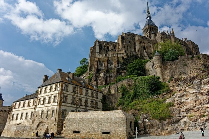 5-Hour Private Tour of Mt St Michel From St Malo With Pick up and Drop off - Reviews and Ratings