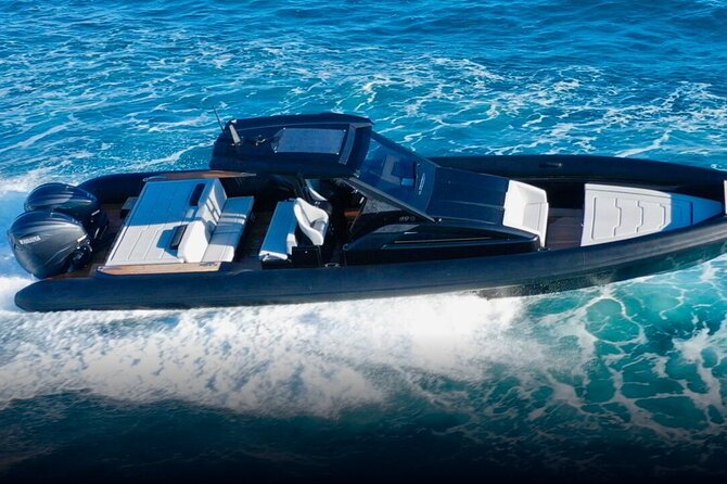 5 Hour Private Yacht Cruise in Mykonos Technohull 40 "Ceca" - Key Features of the Technohull 40 Ceca