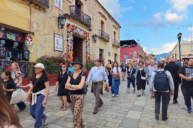 5 Hours Guided Day of The Dead Evening Walking Tour in Oaxaca - The Sum Up
