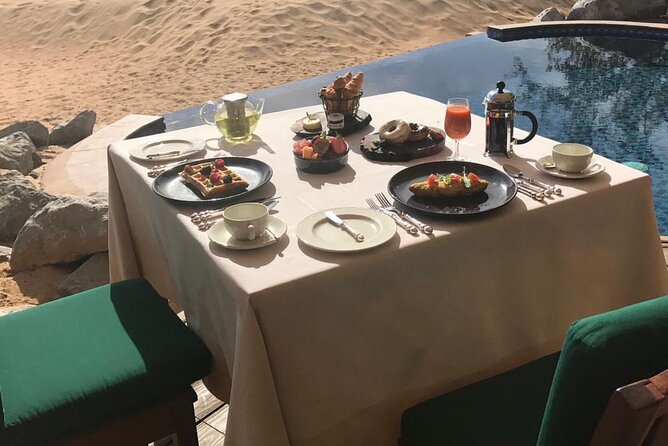 5 Hours Guided Sunrise Desert Drive With Breakfast in Dubai - Sunrise Experience and Scenic Beauty