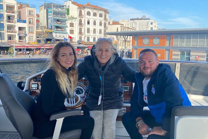 5-Hours Private Luxury Yacht for Bosphorus Cruise in Istanbul - Commentary by Personal Onboard Guide