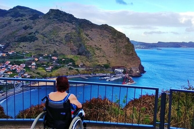 5-Hours Private Tour Highlights of Santorini Accessibly Panoramic - Common Questions