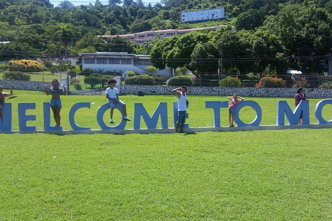 5. Montego Bay Private Highlite Sightseeing, SouvenirShoppingHalfDay Guided Tour - Product Code