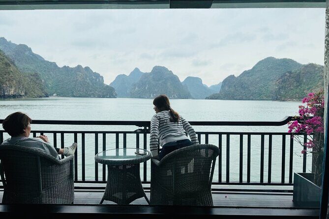 5-Star Halong Bay Day Cruise Limousine, Kayak & Seafood Lunch - What Makes This Tour Special?