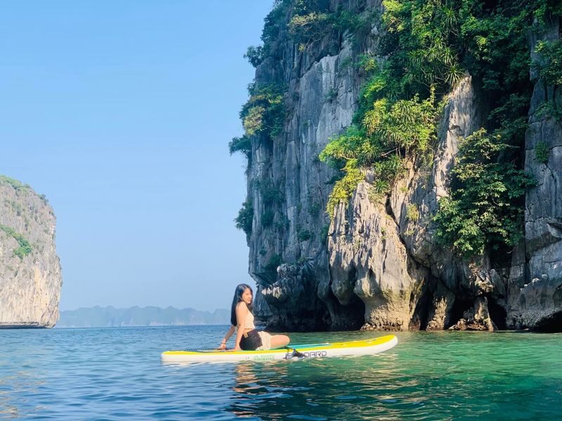 5-Star Premium 2D1N Cruise: Ha Long Bay & Lan Ha Bay - Who will enjoy this cruise most