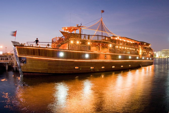 5-Star Premium Dhowstar Dhow Cruise Dubai - Entertainment Offerings