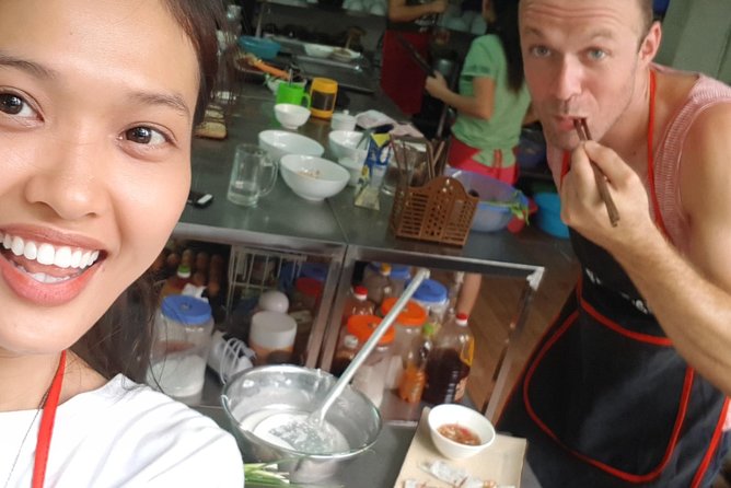 5 Traditional Dishes Hanoi Cooking Class With Market Trip - Booking and Logistics