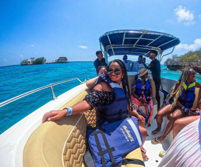 5 VIP Islands in Cartagena - Colombia From 390,000 - Exclusive Sports Boat Tour