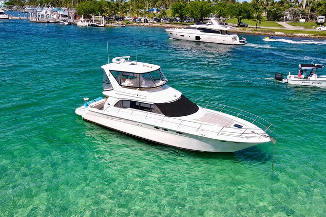 52 Yacht Tour in Miami Beach With Captain, Boat Rental and Party - Boat Rental Options