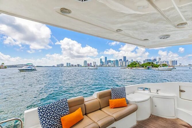 55 Azimut Yacht Charter With Captain and Mate - Review Analysis