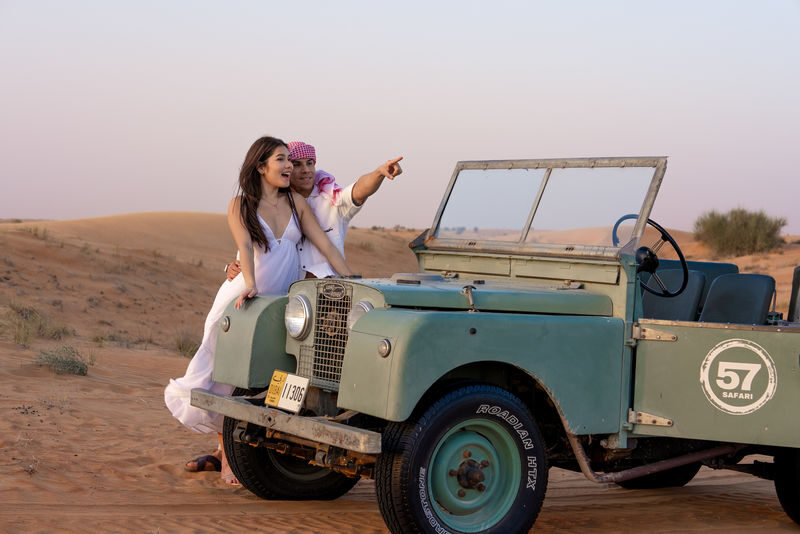 57 Luxury Heritage Desert Safari - The Land Rover sets the tone
