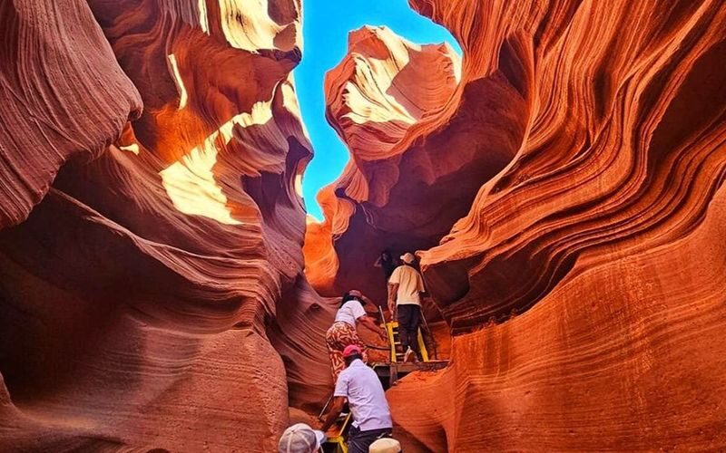 5D4N Grand Canyon & Lower Antelope Canyon Tour from Los Angeles - Two famous canyon stops, one long trip from Los Angeles