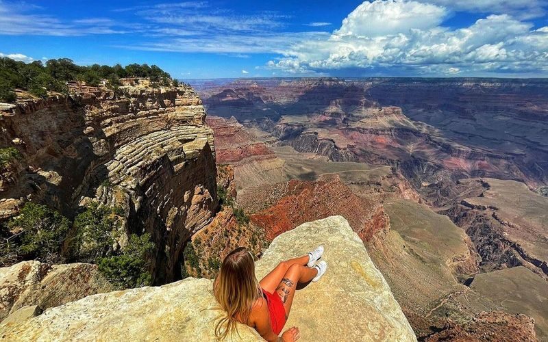 5D4N Grand Canyon & Lower Antelope Canyon Tour from Los Angeles - The Grand Canyon: the scale is the point