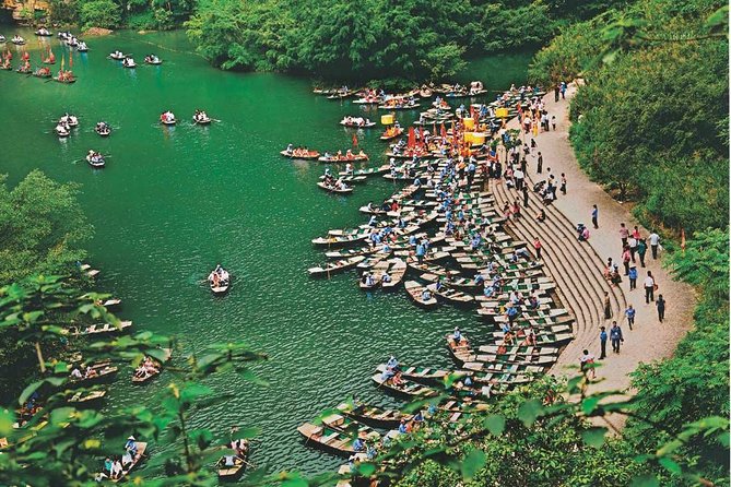 5d4n-Hanoi Ha Long Bay (overnight On Cruise) Hoa Lu & Trang An Grottoes - Common Questions