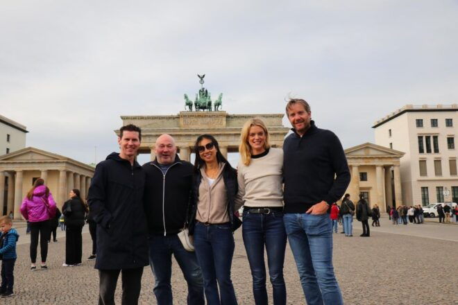 5h Berlin Private Tour With Guide, Chauffeur & Photographer - Additional Options