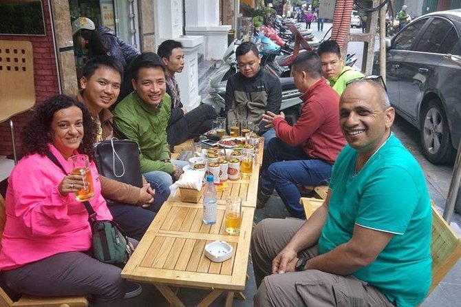 5hrs Explore Ha Noi and the GREAT OUTDOOR on Vespa, Join LOCAL LIFE & CULTURE - Local Life and Culture Experience