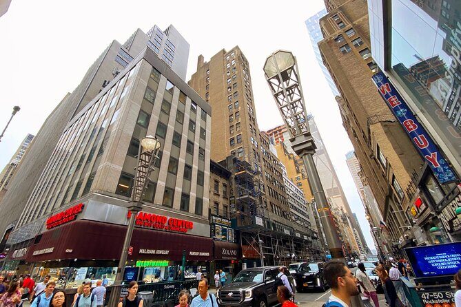 5th Avenue Stroll and Sunset at the Empire State Building - FAQ