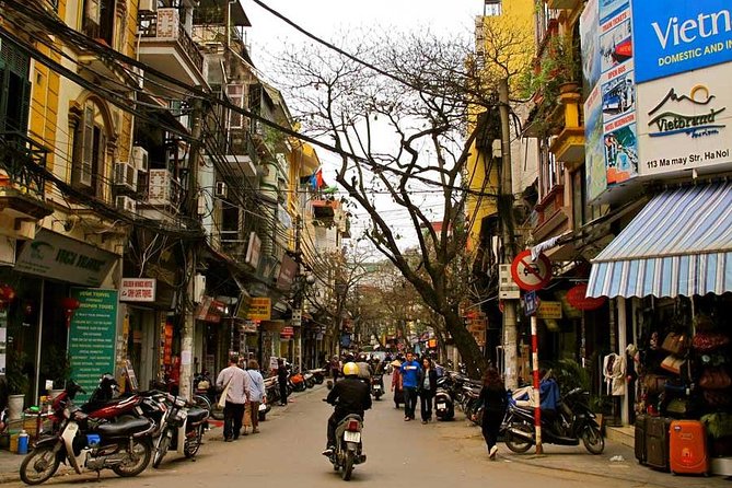 6-Day Best of Northern Vietnam: Hanoi - Ninh Binh - Halong Bay - Explore Halong Bay